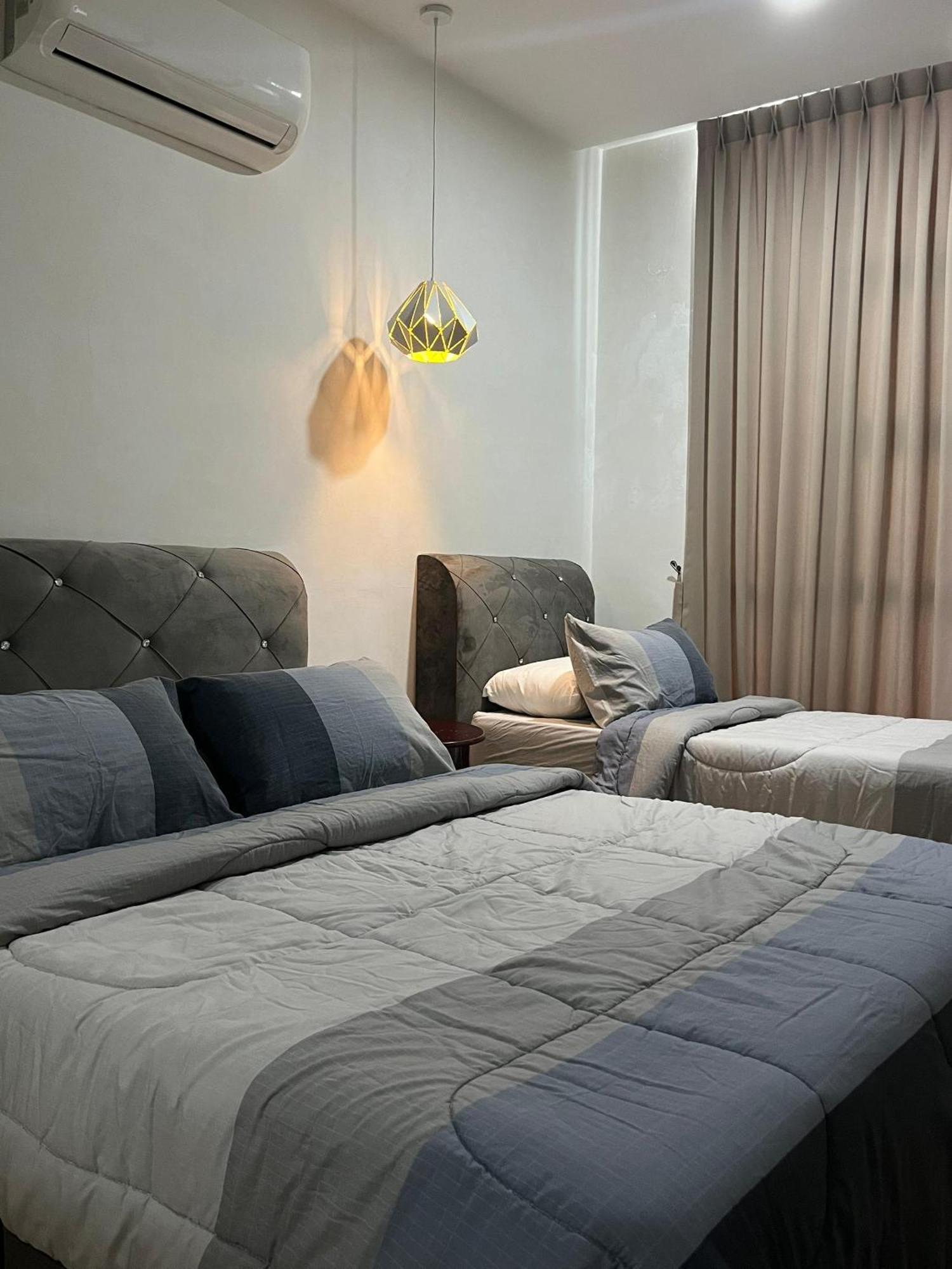 Roxy Apartment Kuching Ngoại thất bức ảnh