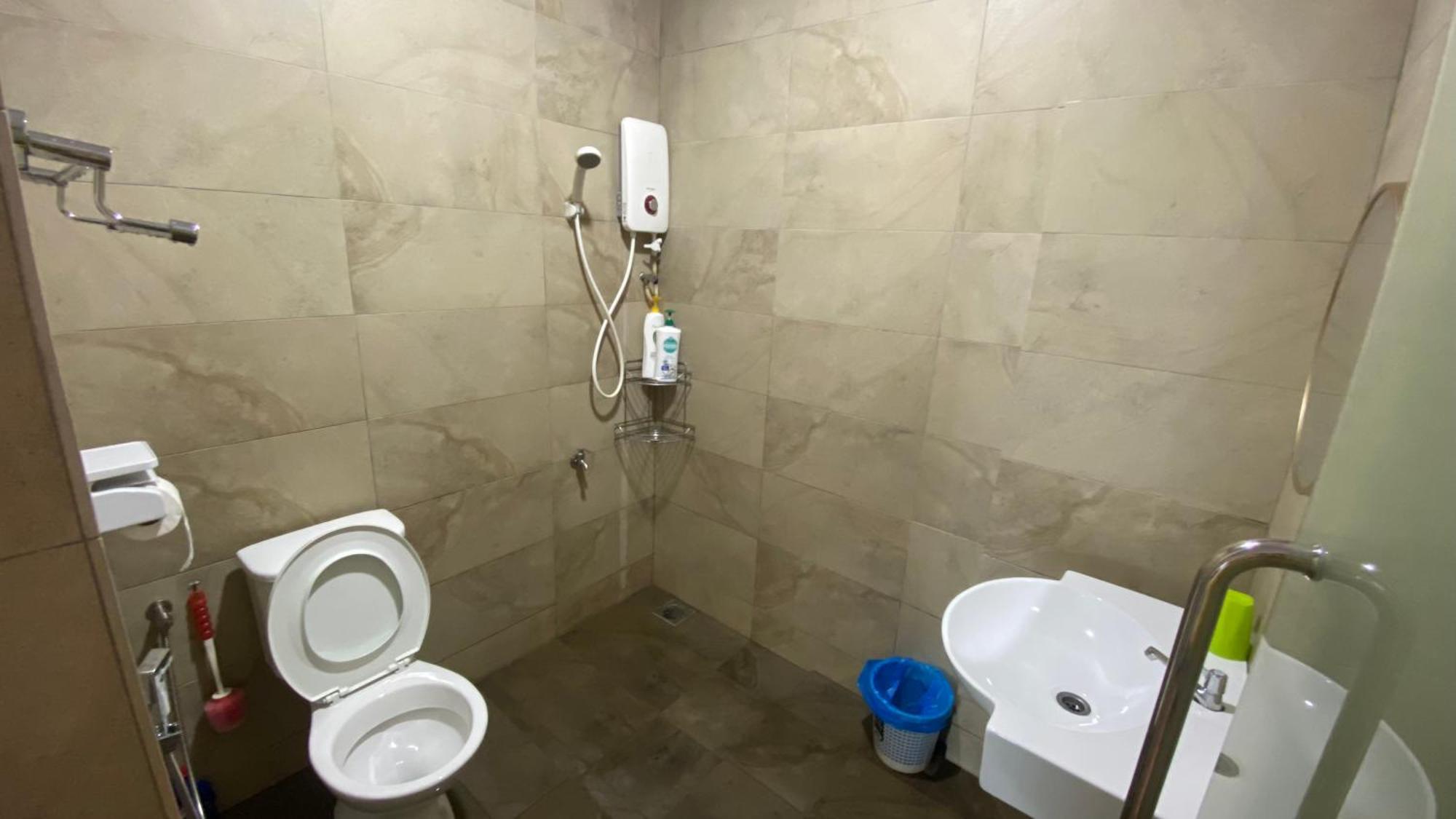 Roxy Apartment Kuching Ngoại thất bức ảnh